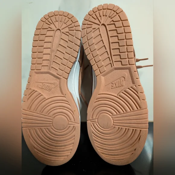 Nike Dunk Low "Rose Whisper" Sneakers Size 8.5
MSRP $120 - Picture 9 of 12